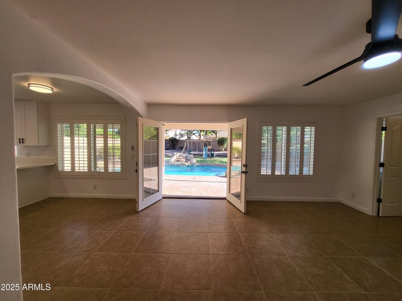 843 Devon Dr, Gilbert, AZ 85233