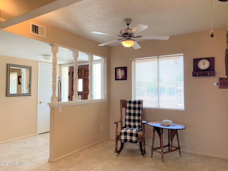 843 S Saranac Ave, Mesa, AZ 85208
