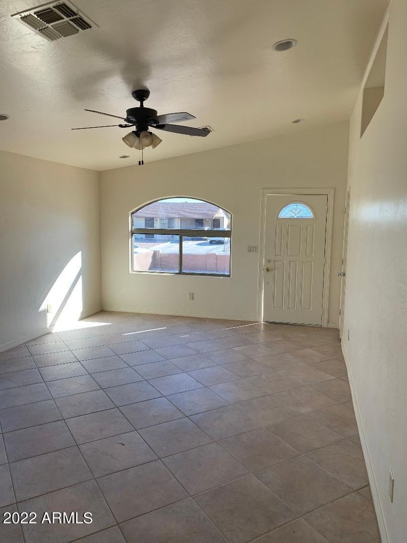 8430 S 9 Th St, Phoenix, AZ 85042