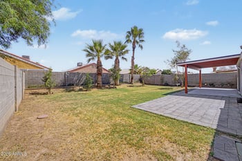 8430 Cora Ln, Phoenix, AZ 85037