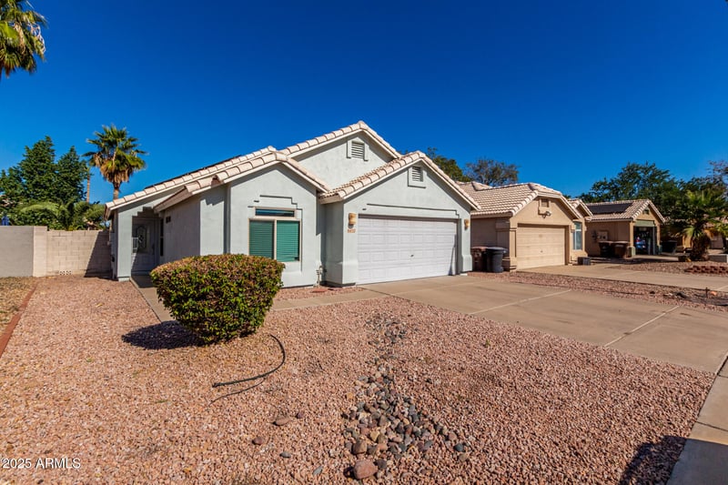 8432 Troy St, Peoria, AZ 85382