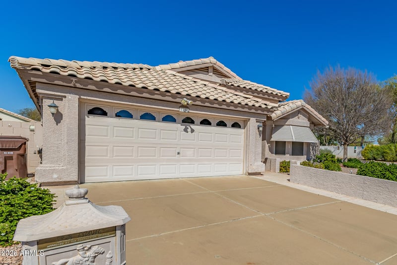 8432 W Charter Oak Rd, Peoria, AZ 85381