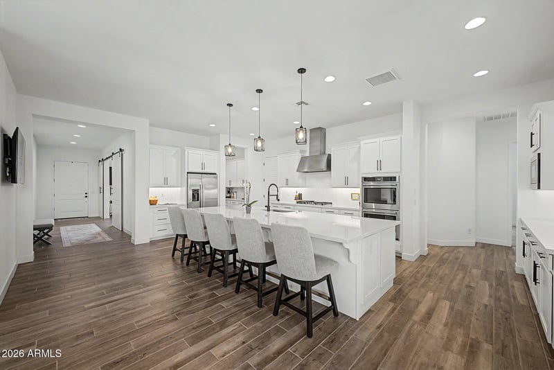 8432 W Solano Dr, Glendale, AZ 85305