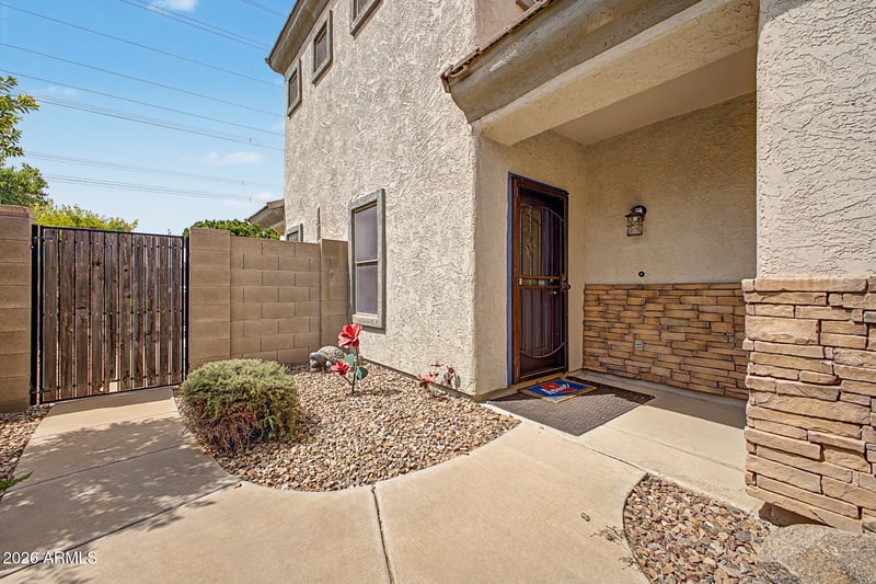 8433 Peralta Ave, Mesa, AZ 85212