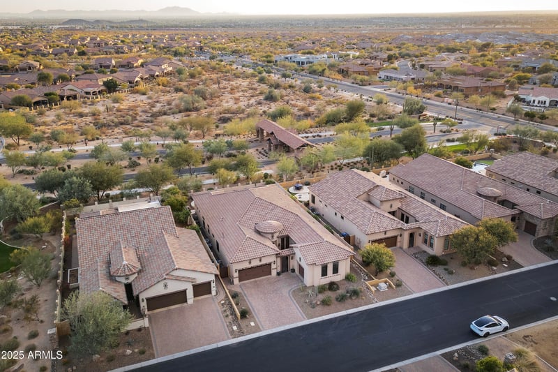 8433 Leonora St, Mesa, AZ 85207