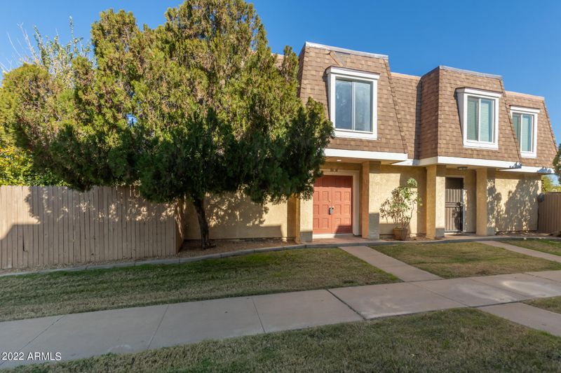 8434 N 34th Dr, Phoenix, AZ 85051