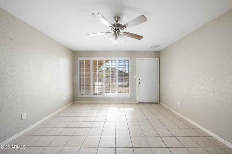 8435 104th Dr, Peoria, AZ 85345