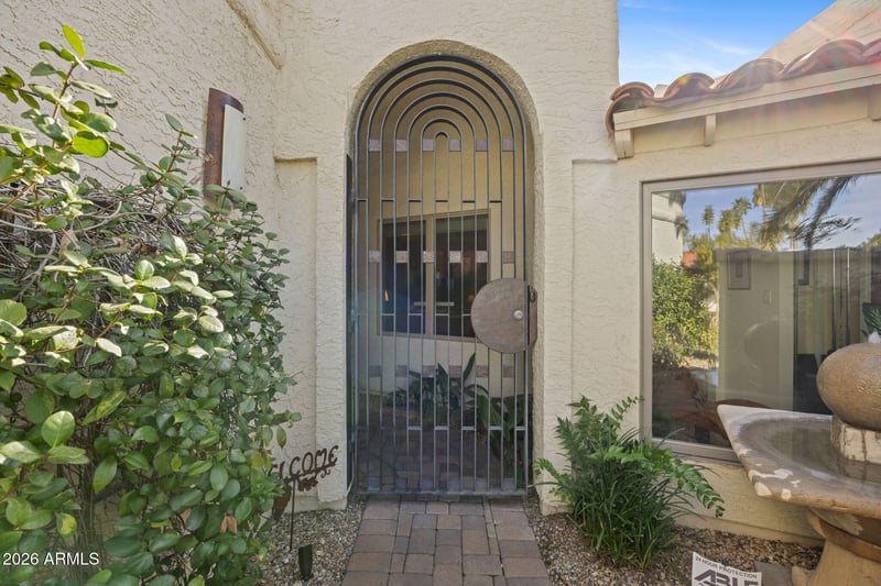 8435 San Candido Dr, Scottsdale, AZ 85258