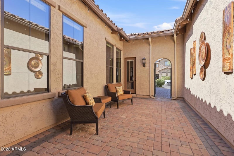 8437 E Lockwood St, Mesa, AZ 85207