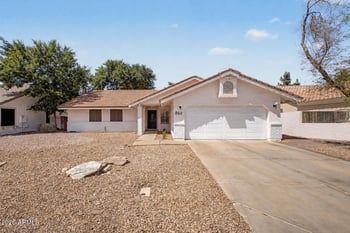 844 Encinas Ave, Gilbert, AZ 85234