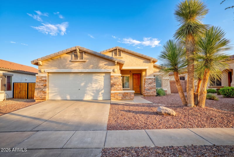 844 Indian Wells Pl, Chandler, AZ 85249