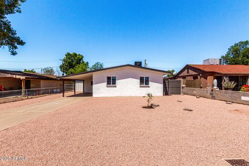 844 Macdonald --, Mesa, AZ 85210
