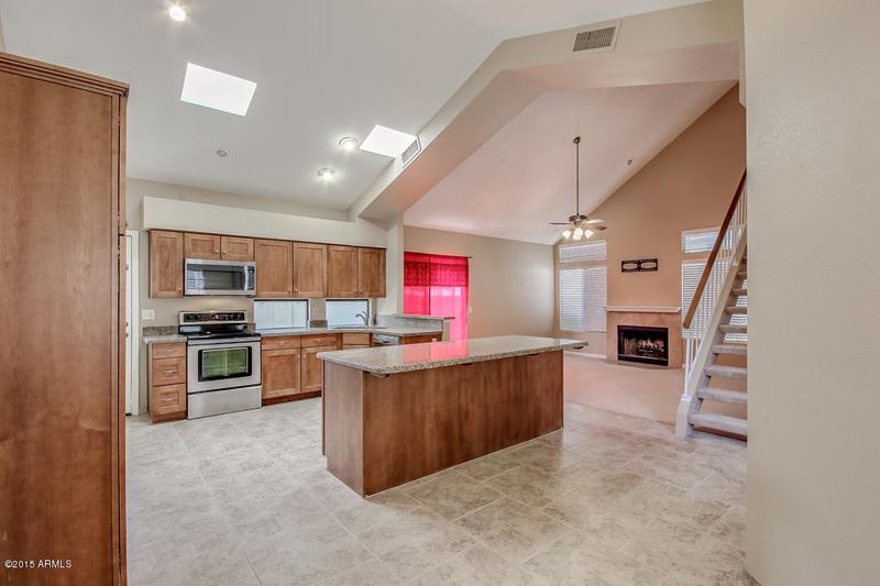 844 N Terrace Rd, Chandler, AZ 85226