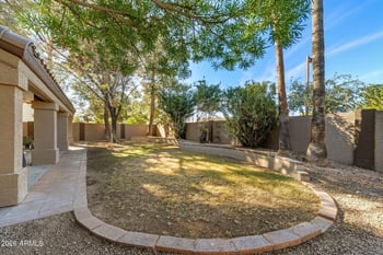 844 Oracle --, Mesa, AZ 85203