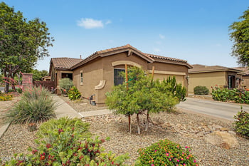 844 Harvest Rd, Queen Creek, AZ 85140