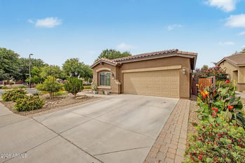 844 Harvest Rd, Queen Creek, AZ 85140