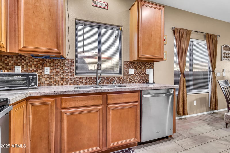 8440 Edgewood Ave, Mesa, AZ 85208