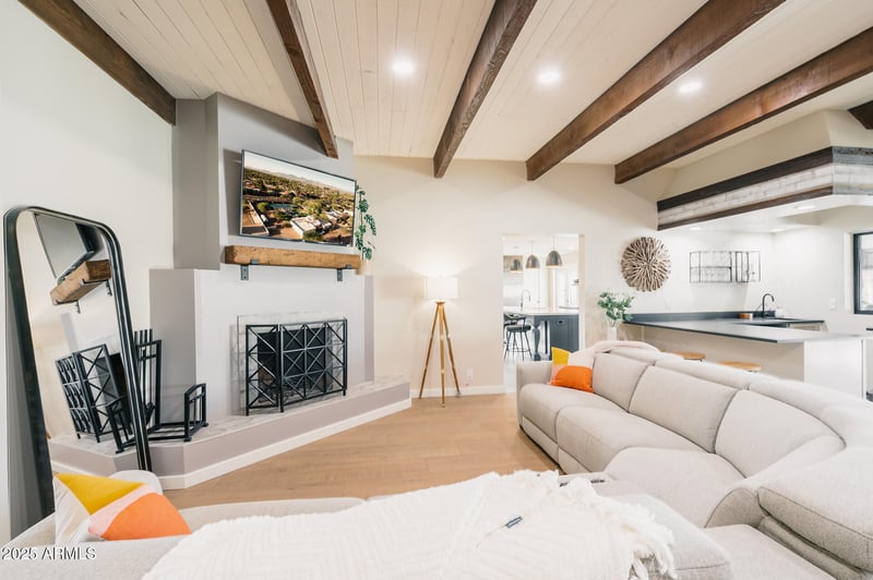 8440 Pepper Tree Ln, Scottsdale, AZ 85250