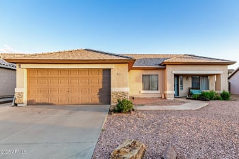 8441 Minnezona Ave, Phoenix, AZ 85037