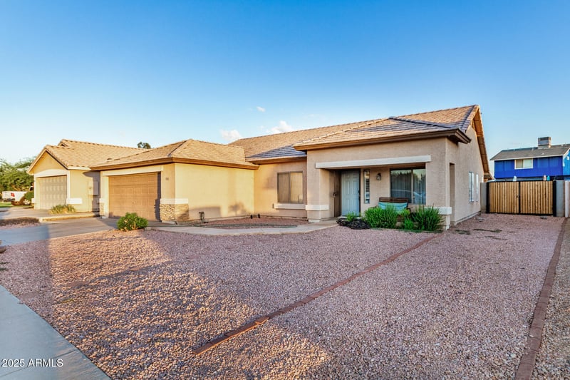 8441 Minnezona Ave, Phoenix, AZ 85037