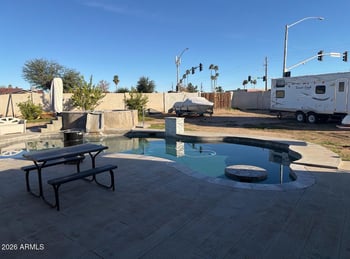 8443 51st Dr, Glendale, AZ 85302