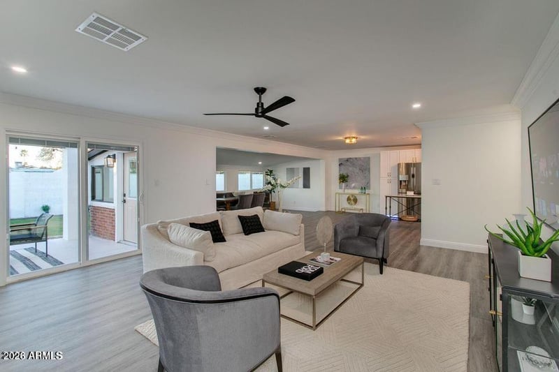 8443 Edgemont Ave, Scottsdale, AZ 85257