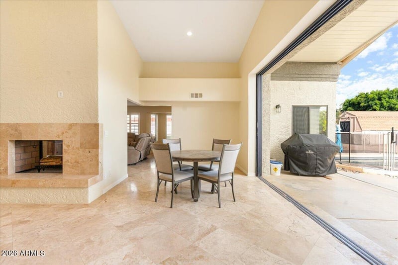 8443 Donald Dr, Peoria, AZ 85383