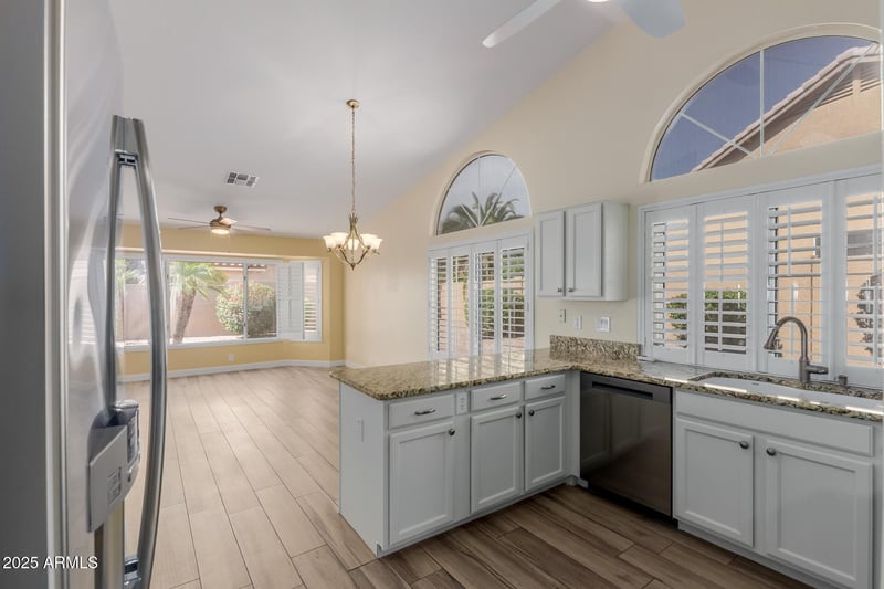 8444 Behrend Dr, Peoria, AZ 85382
