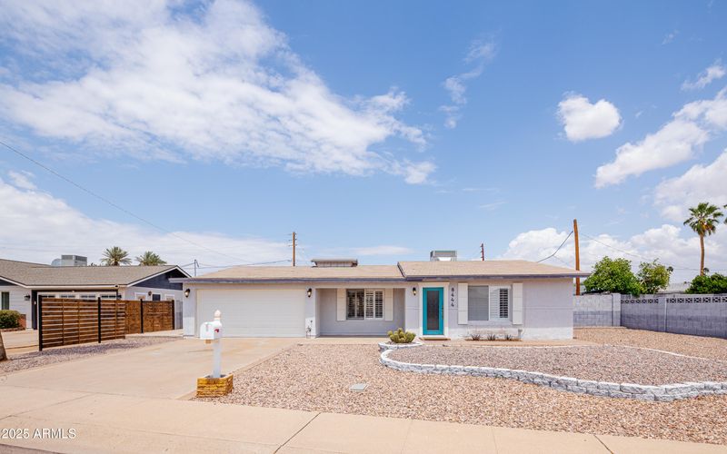 8444 E Piccadilly Rd, Scottsdale, AZ 85251