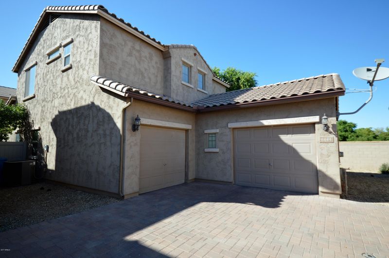8444 W Lewis Ave, Phoenix, AZ 85037
