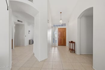 8447 Aster Dr, Peoria, AZ 85381