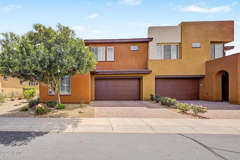 845 E Silversword Ln, Queen Creek, AZ 85140