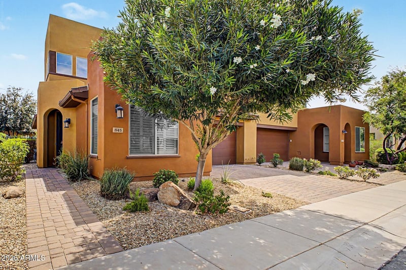 845 E Silversword Ln, Queen Creek, AZ 85140