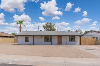 845 N Las Palmas Dr, Goodyear, AZ 85338