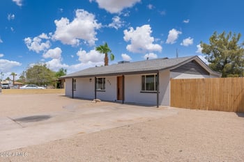 845 N Las Palmas Dr, Goodyear, AZ 85338