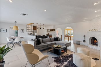 8450 Montecito Ave, Scottsdale, AZ 85251