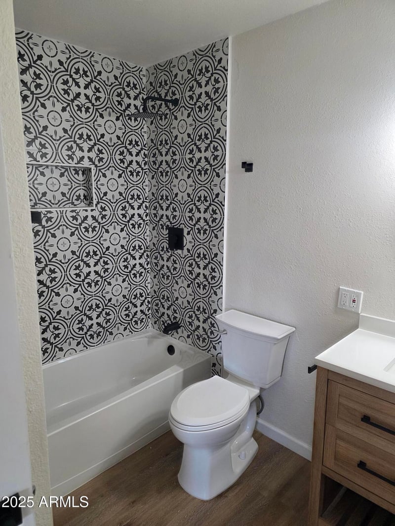 8450 Windsor Ave, Scottsdale, AZ 85257