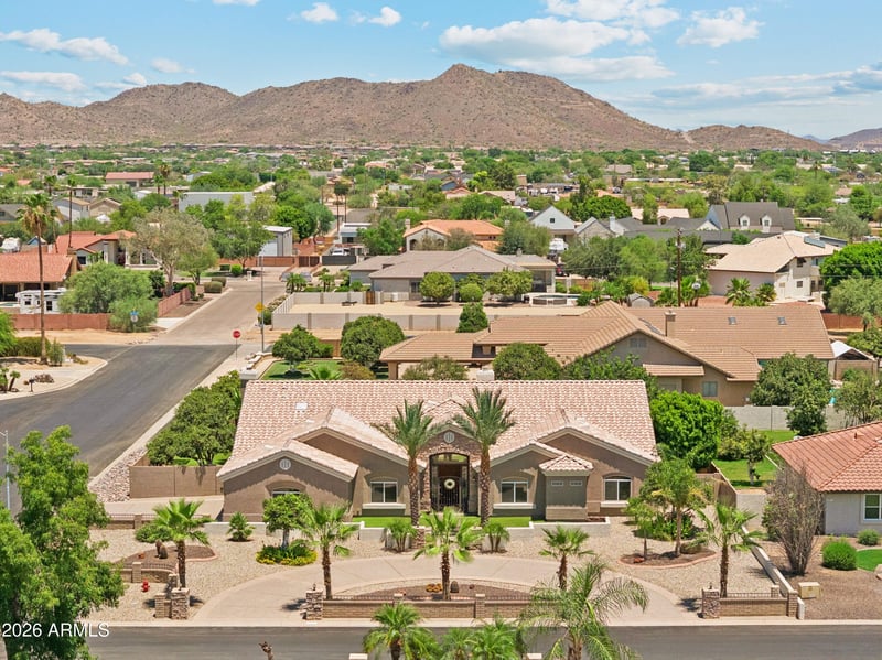 8452 W Donald Dr, Peoria, AZ 85383