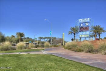 8452 Donald Dr, Peoria, AZ 85383