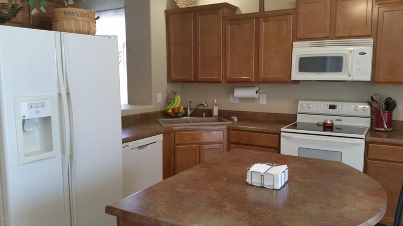 8457 E Peralta Ave, Mesa, AZ 85212