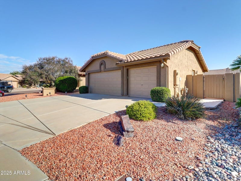 8457 Wescott Dr, Peoria, AZ 85382