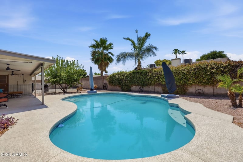 846 N Whiting Cir, Mesa, AZ 85213