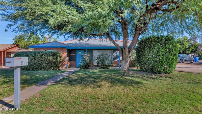 846 Ocotillo Rd, Phoenix, AZ 85014