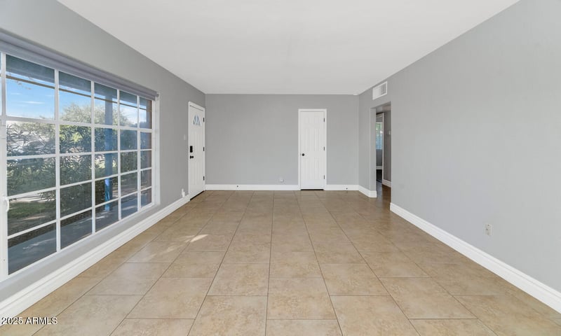 846 Ocotillo Rd, Phoenix, AZ 85014