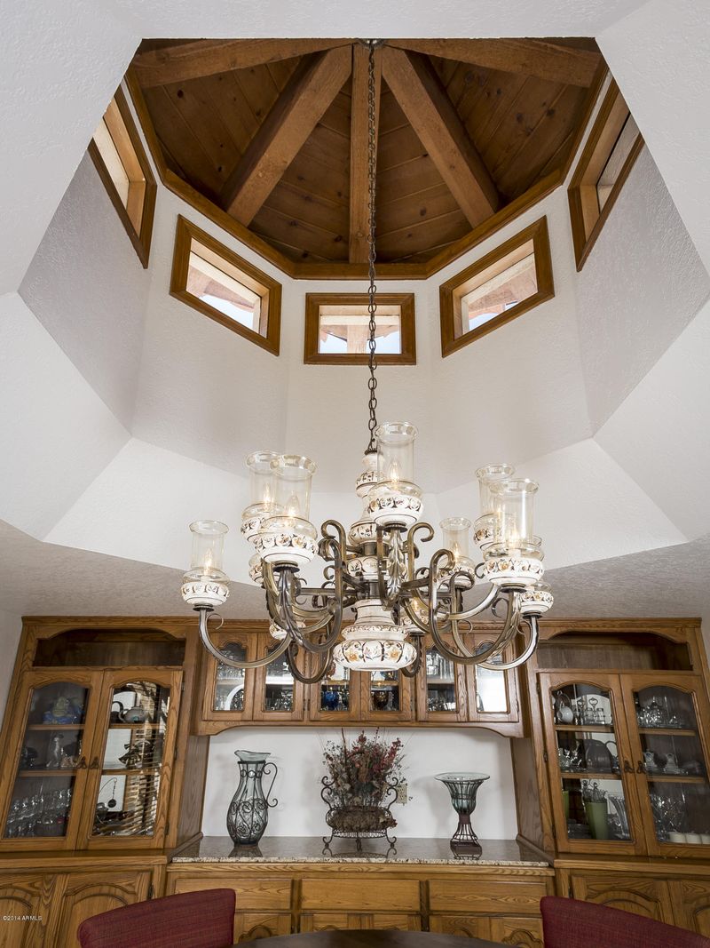 8460 E Pepper Tree Ln, Scottsdale, AZ 85250