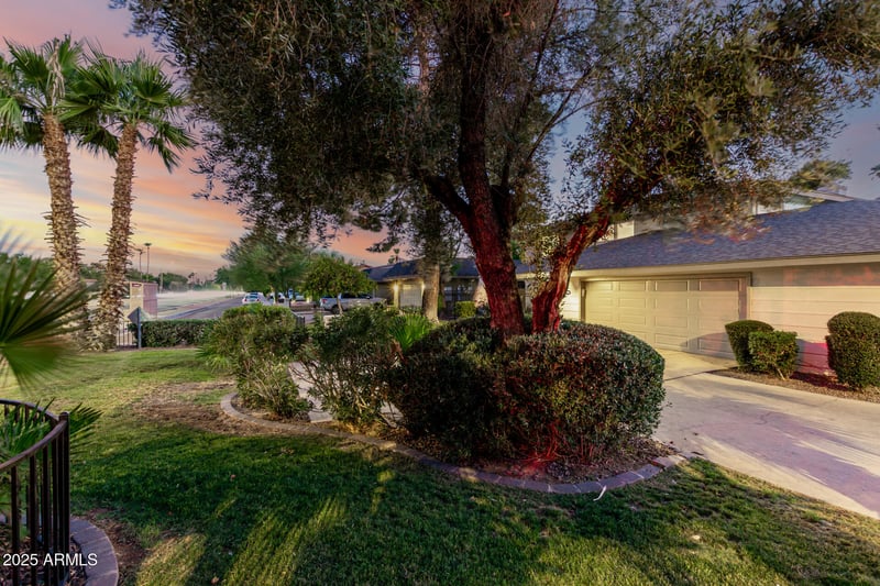 8464 7th Ave, Phoenix, AZ 85021