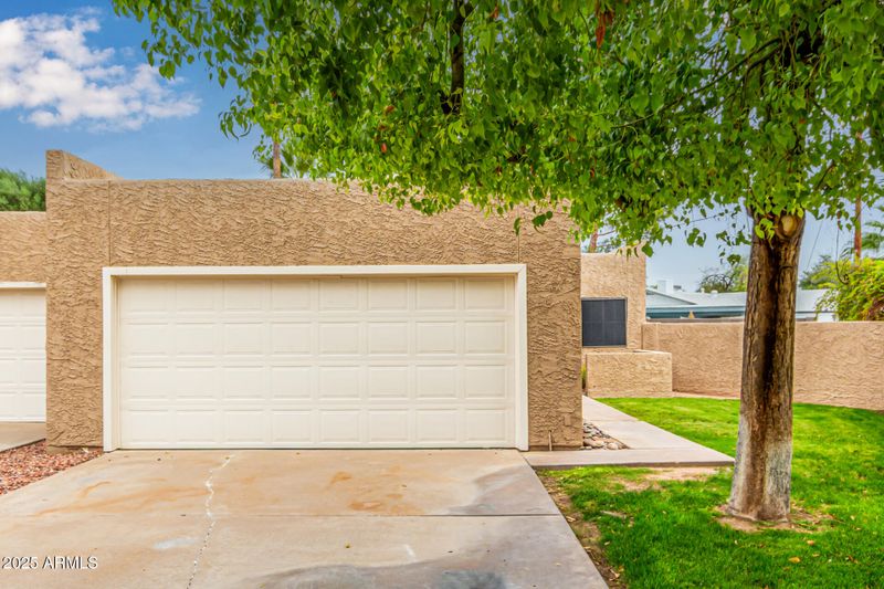 8464 E Malcomb Dr, Scottsdale, AZ 85250