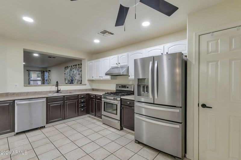 8464 Natal Cir, Mesa, AZ 85209