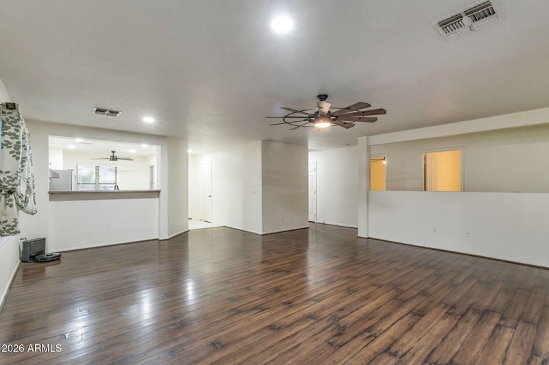 8464 Natal Cir, Mesa, AZ 85209