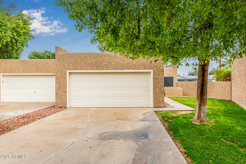 8464 Malcomb Dr, Scottsdale, AZ 85250